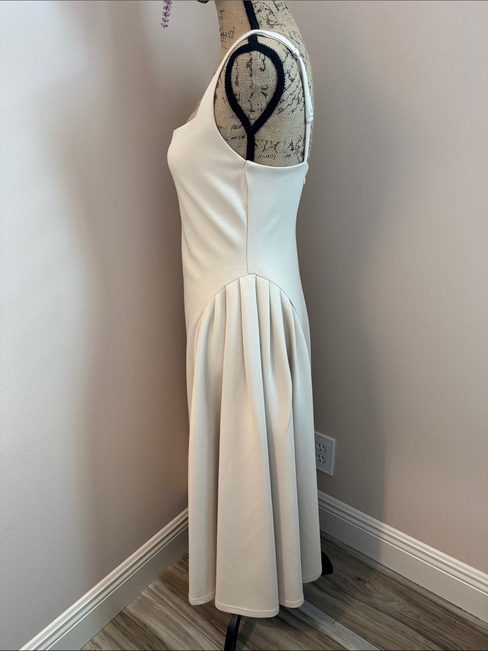 Peachy Beige Knit Bridesmaid or Summer Dress. - Picture 4 of 5
